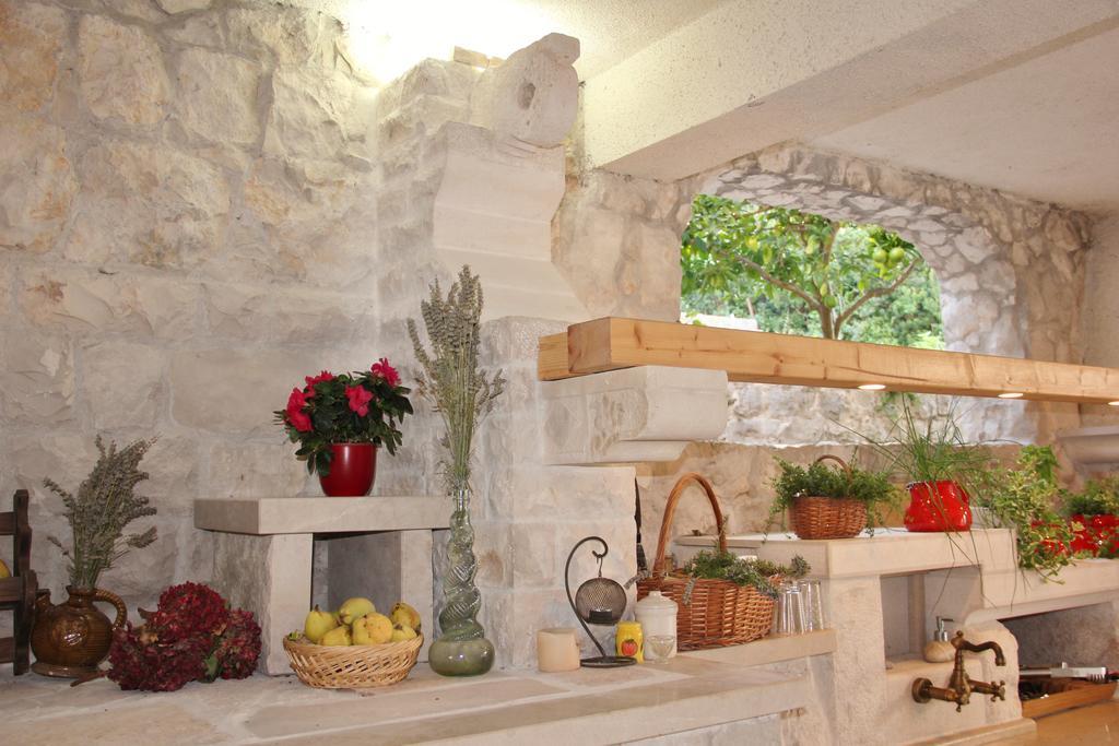 Apartments Grgic Zrnovo Экстерьер фото